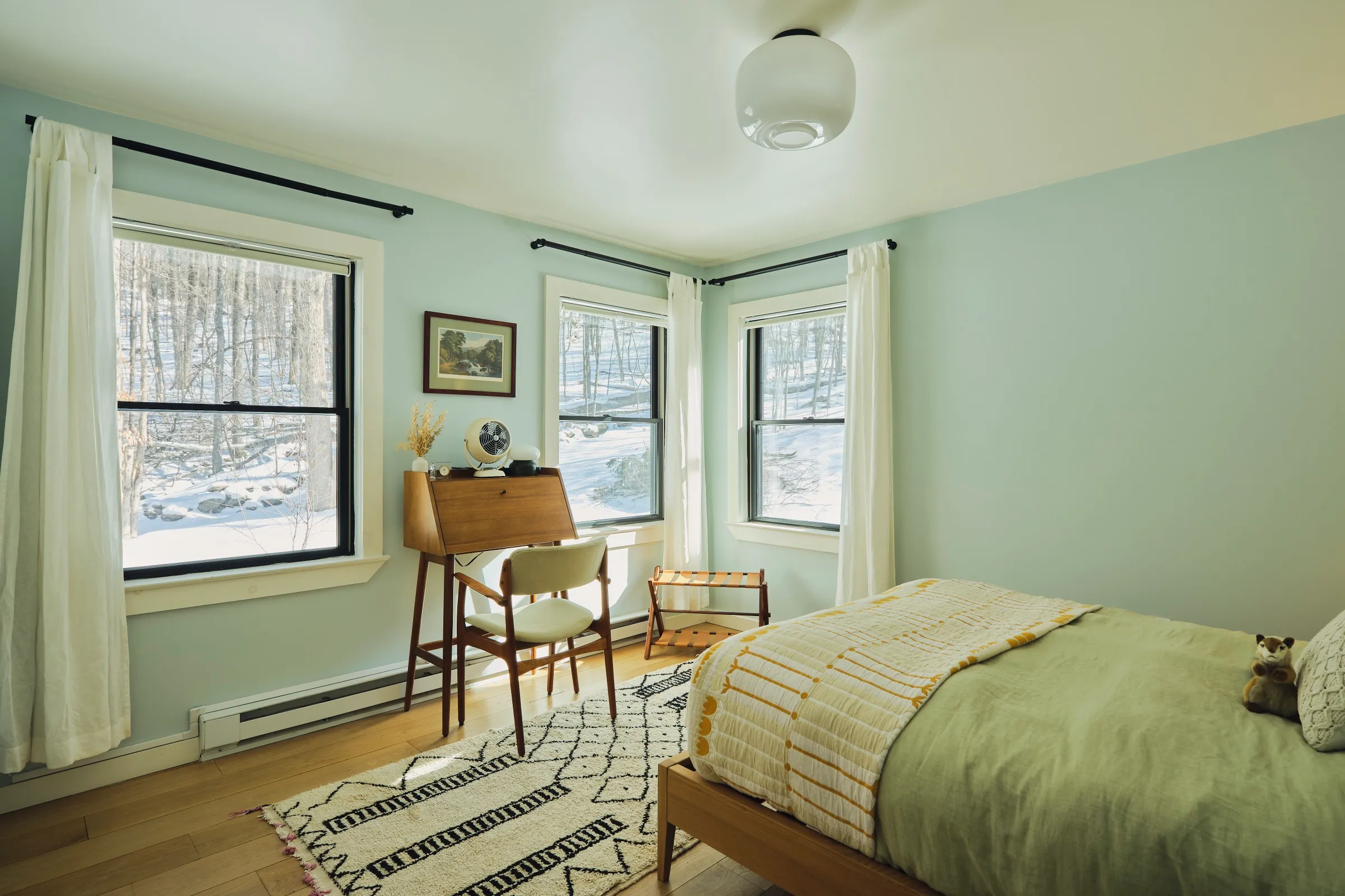 Evergreen Overlook interior